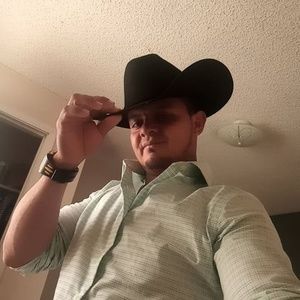 Meet your Posher, Jorge